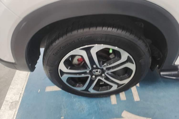 Used Honda XR-V 2017 1.8L VTi CVT Luxury Edition Right Rear Wheel Hub