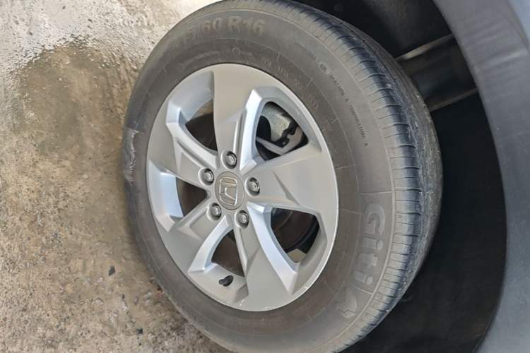 Used Honda XR-V 2017 1.5L LXi CVT Classic Edition Right Rear Wheel Hub