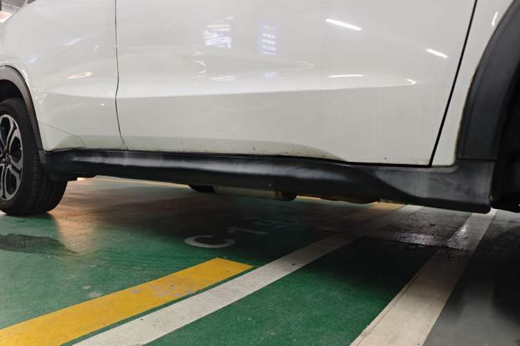 Used Honda XR-V 2017 1.8L EXi CVT Comfort Version Right Side Sill