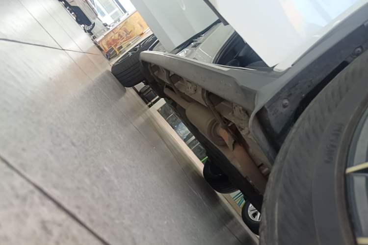 Used Honda XR-V 2017 1.8L EXi CVT Comfort Version Right Side Sill