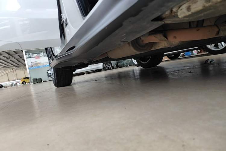 Used Honda XR-V 2017 1.8L EXi CVT Comfort Version Right Side Sill