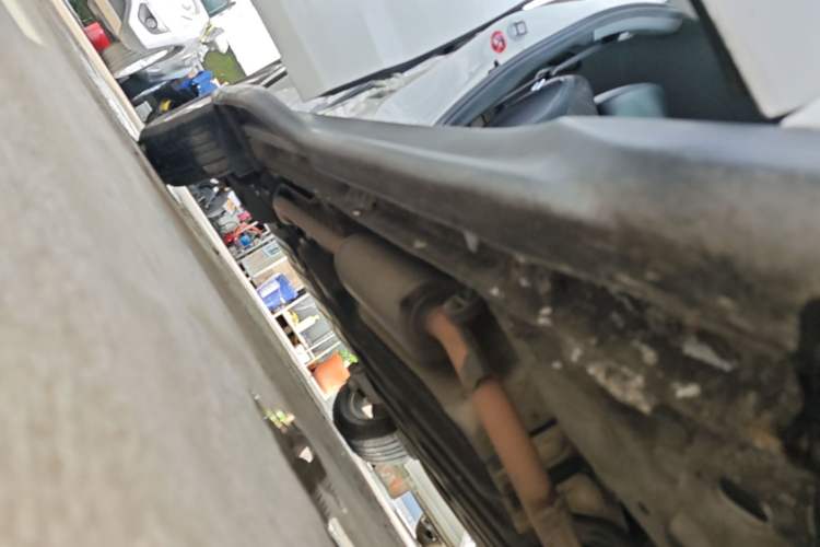 Used Honda XR-V 2017 1.5L LXi CVT Classic Edition Right Side Sill