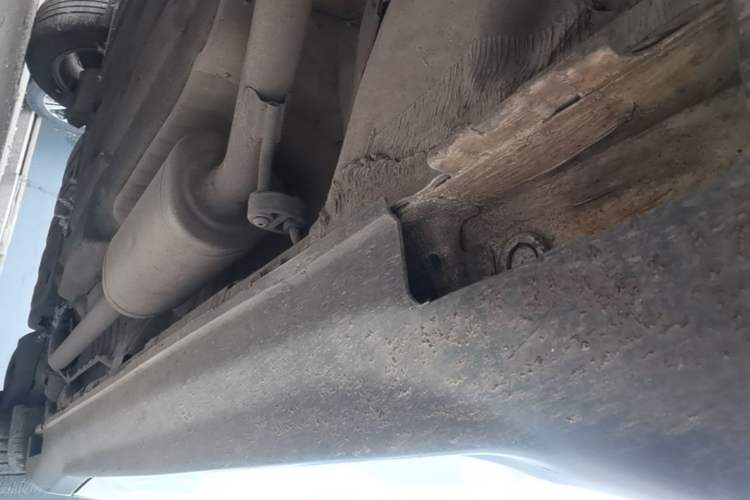 Used Honda XR-V 2017 1.5L LXi CVT Classic Edition Right Side Sill