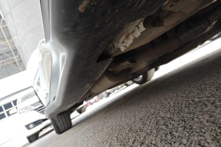 Used Honda XR-V 2017 1.8L EXi CVT Comfort Version Right Side Sill