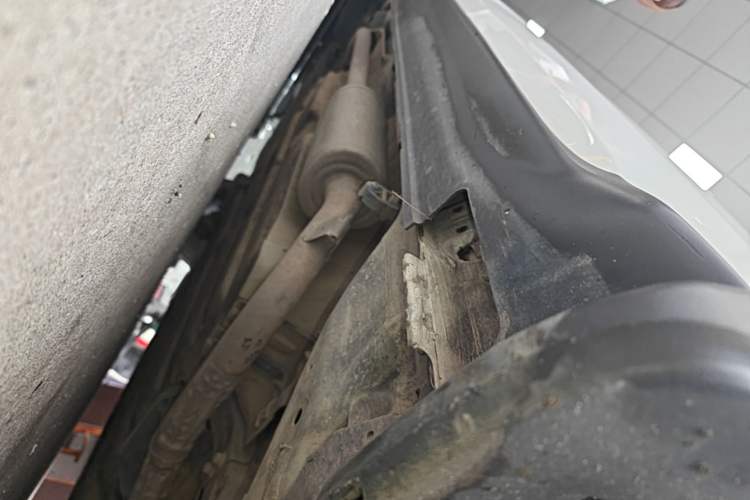 Used Honda XR-V 2017 1.8L EXi CVT Comfort Version Right Side Sill