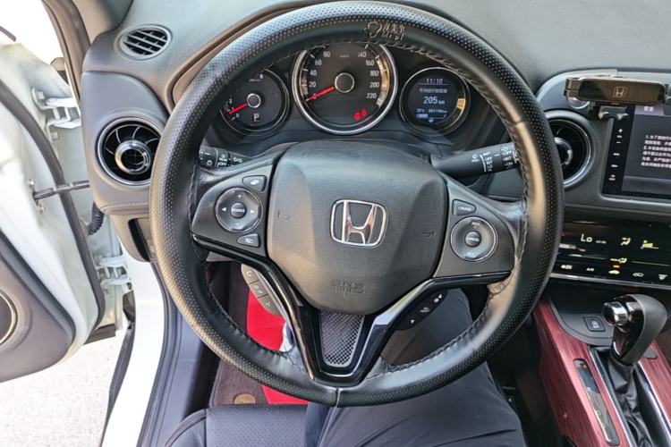 Used Honda XR-V 2017 1.8L VTi CVT Luxury Edition Steering Wheel