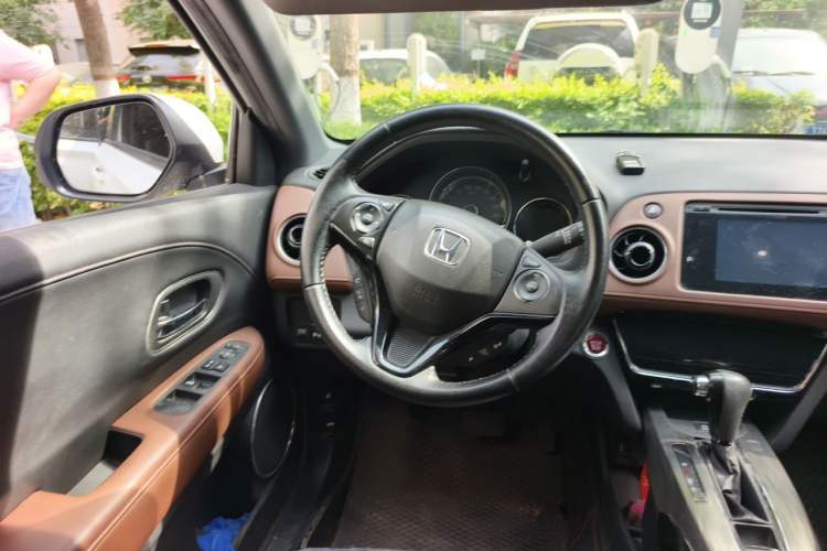 Used Honda XR-V 2017 1.8L VTi CVT Luxury Edition Steering Wheel