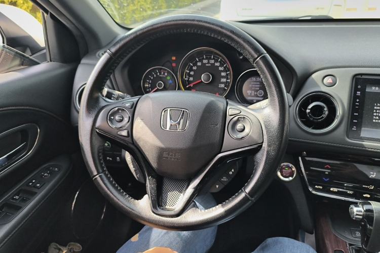 Used Honda XR-V 2017 1.8L VTi CVT Luxury Edition Steering Wheel