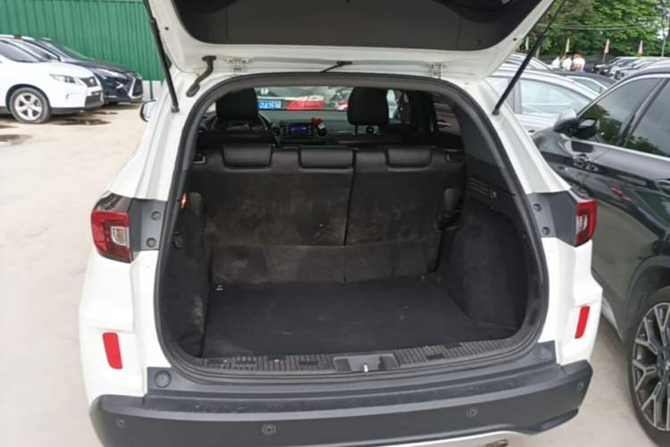 Used Honda XR-V 2017 1.8L EXi CVT Comfort Version Trunk