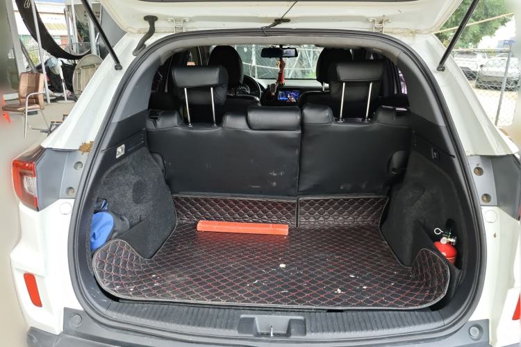 Used Honda XR-V 2017 1.5L LXi CVT Classic Edition Trunk
