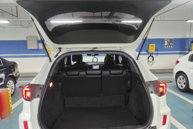 Used Honda XR-V 2017 1.8L VTi CVT Luxury Edition Trunk