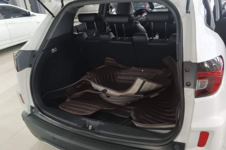 Used Honda XR-V 2017 1.8L EXi CVT Comfort Version Trunk