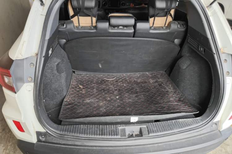 Used Honda XR-V 2017 1.8L EXi CVT Comfort Version Trunk