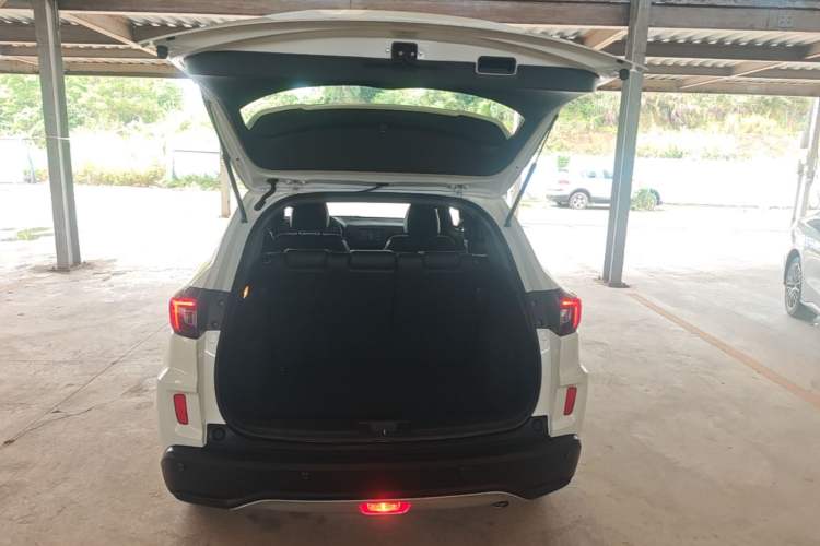 Used Honda XR-V 2017 1.8L EXi CVT Comfort Version Trunk