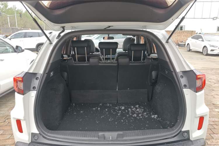 Used Honda XR-V 2017 1.8L EXi CVT Comfort Version Trunk