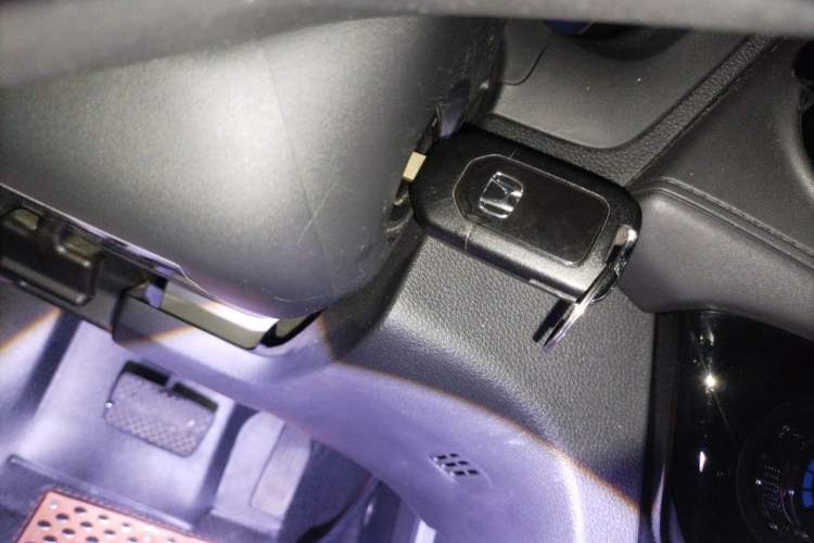 Used Honda XR-V 2017 1.5L LXi CVT Classic Edition Vehicle Key