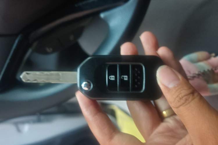 Used Honda XR-V 2017 1.5L LXi CVT Classic Edition Vehicle Key