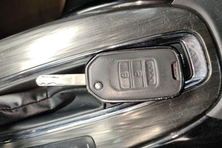 Used Honda XR-V 2017 1.5L LXi CVT Classic Edition Vehicle Key