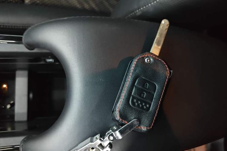 Used Honda XR-V 2017 1.5L LXi CVT Classic Edition Vehicle Key