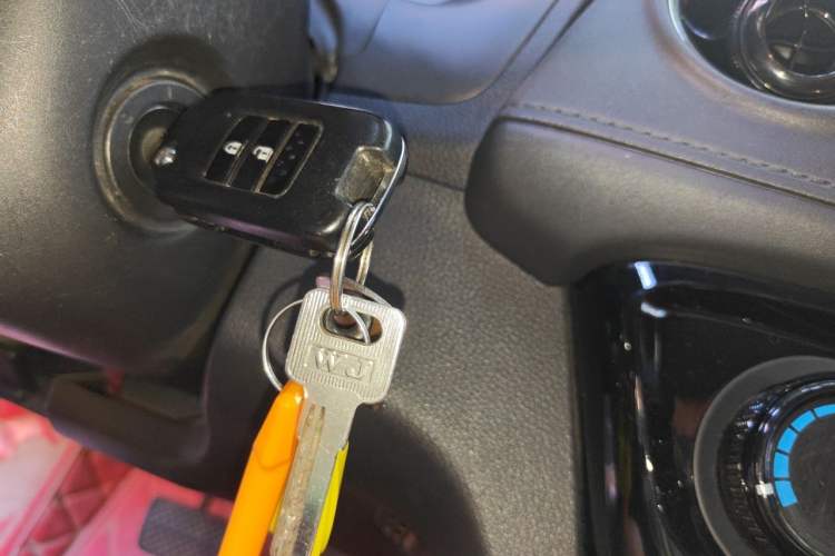 Used Honda XR-V 2017 1.5L LXi CVT Classic Edition Vehicle Key