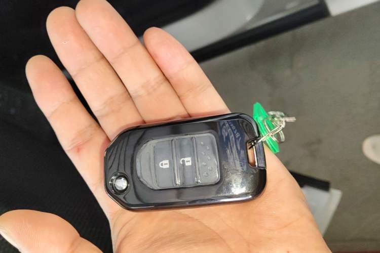 Used Honda XR-V 2017 1.5L LXi CVT Classic Edition Vehicle Key