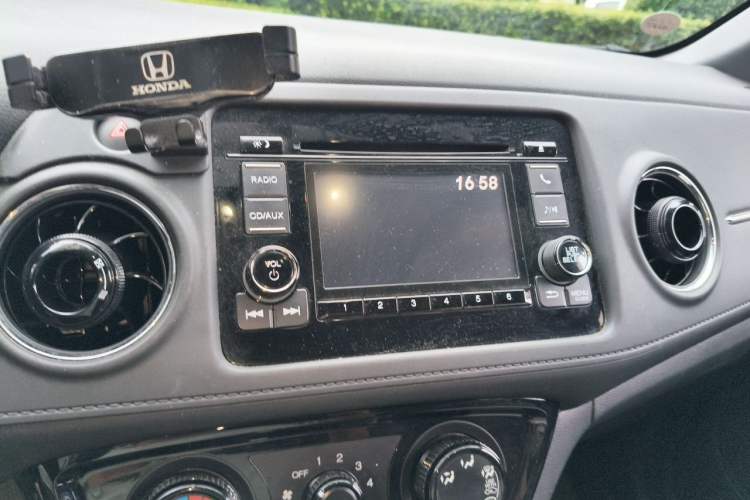 Used Honda XR-V 2017 1.8L EXi CVT Comfort Version Audio And AC Panel