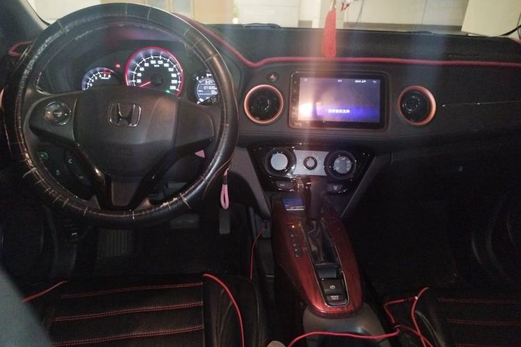 Used Honda XR-V 2017 1.5L LXi CVT Classic Edition Center Console