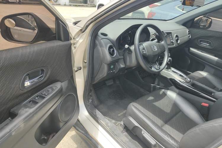 Used Honda XR-V 2017 1.8L EXi CVT Comfort Version Driver Seat