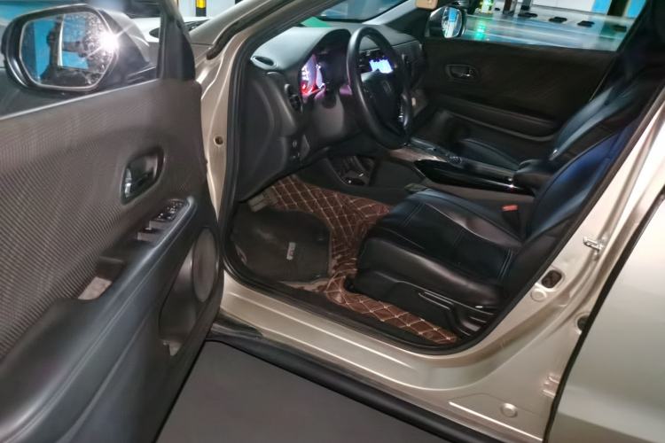 Used Honda XR-V 2017 1.8L EXi CVT Comfort Version Driver Seat
