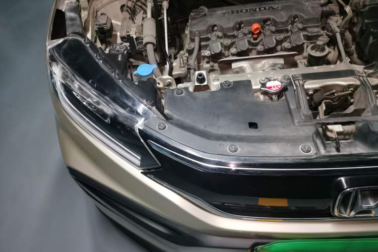 Used Honda XR-V 2017 1.8L EXi CVT Comfort Version Engine Bay Right