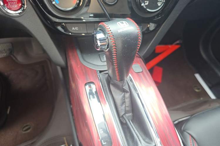 Used Honda XR-V 2017 1.8L EXi CVT Comfort Version Gear Lever