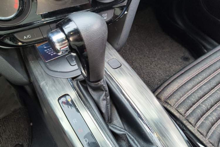 Used Honda XR-V 2017 1.8L EXi CVT Comfort Version Gear Lever