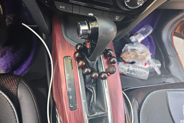 Used Honda XR-V 2017 1.5L LXi CVT Classic Edition Gear Lever