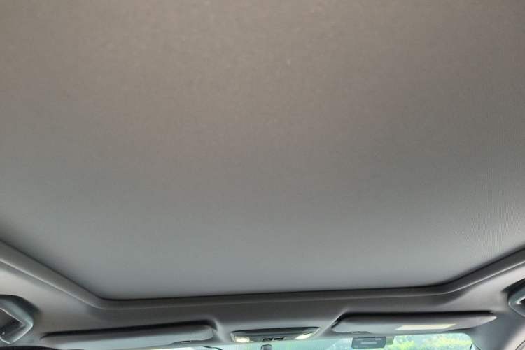 Used Honda XR-V 2017 1.8L EXi CVT Comfort Version Headliner