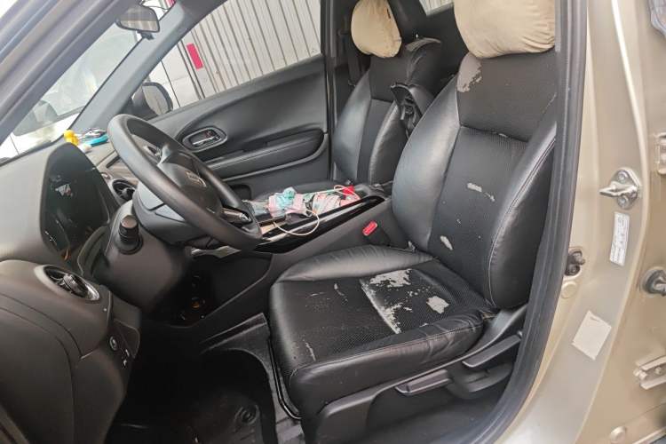 Used Honda XR-V 2017 1.8L EXi CVT Comfort Version Left Front Seat