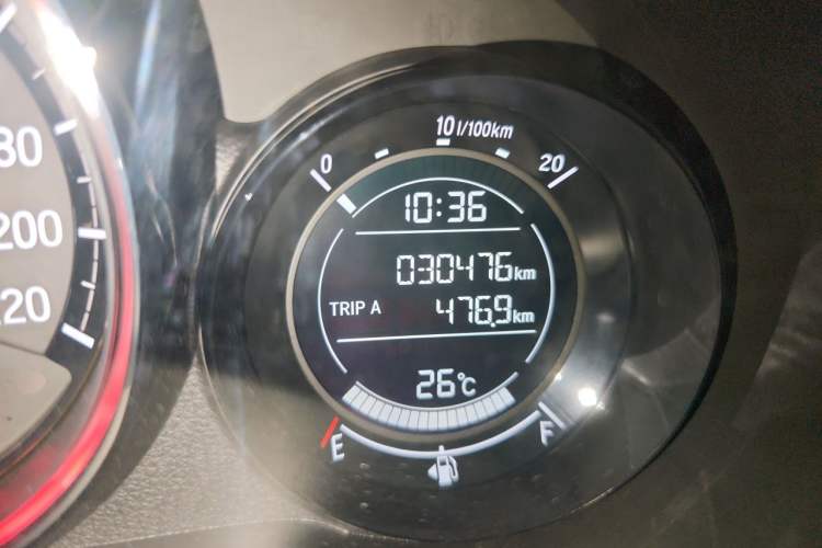 Used Honda XR-V 2017 1.8L EXi CVT Comfort Version Odometer Close Up