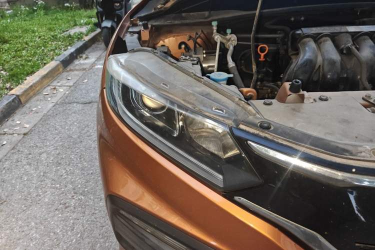 Used Honda XR-V 2017 1.5L LXi CVT Classic Edition Right Front Headlight