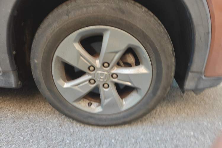 Used Honda XR-V 2017 1.5L LXi CVT Classic Edition Right Front Wheel Hub
