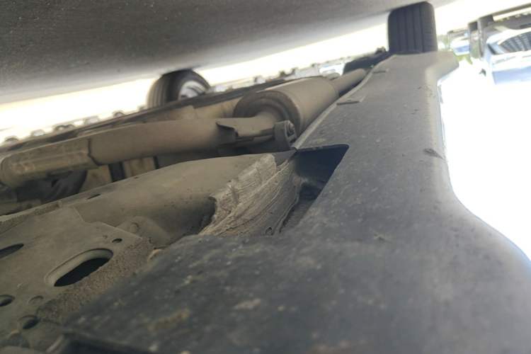 Used Honda XR-V 2017 1.8L EXi CVT Comfort Version Right Side Sill