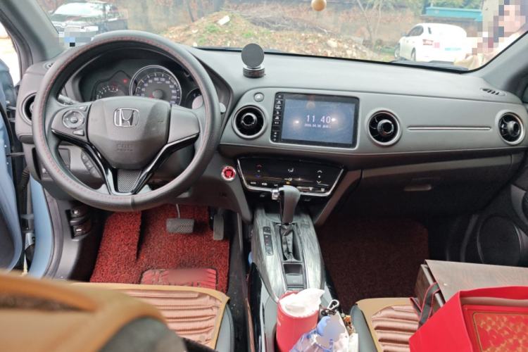 Used Honda XR-V 2019 220TURBO CVT Luxury Edition China V Emission Standard Center Console