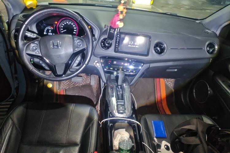 Used Honda XR-V 2019 220TURBO CVT Flagship Edition China VI Center Console