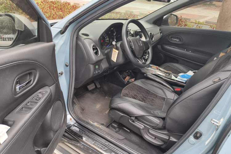 Used Honda XR-V 2019 220TURBO CVT Luxury Edition China VI Emission Standard Driver Seat