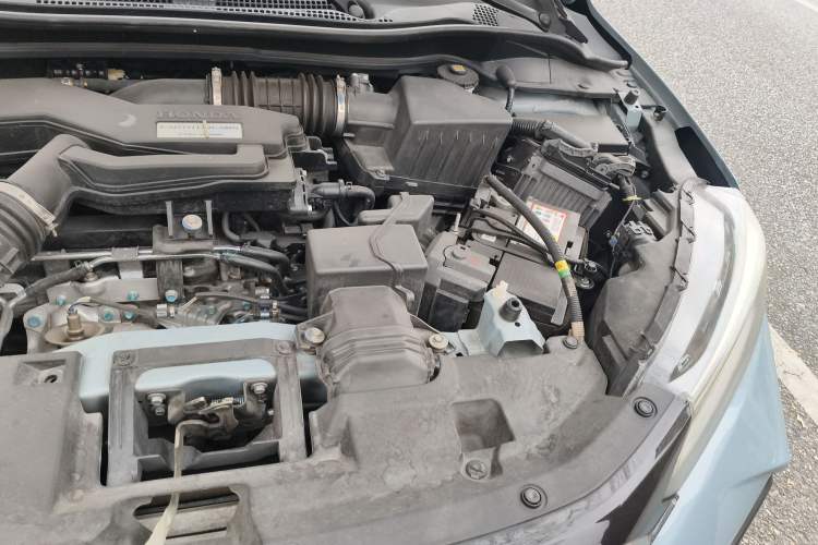 Used Honda XR-V 2019 220TURBO CVT Luxury Edition China VI Emission Standard Engine Bay Left