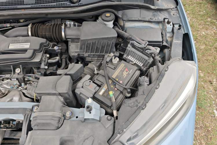 Used Honda XR-V 2019 220TURBO CVT Luxury Edition China V Emission Standard Engine Bay Left