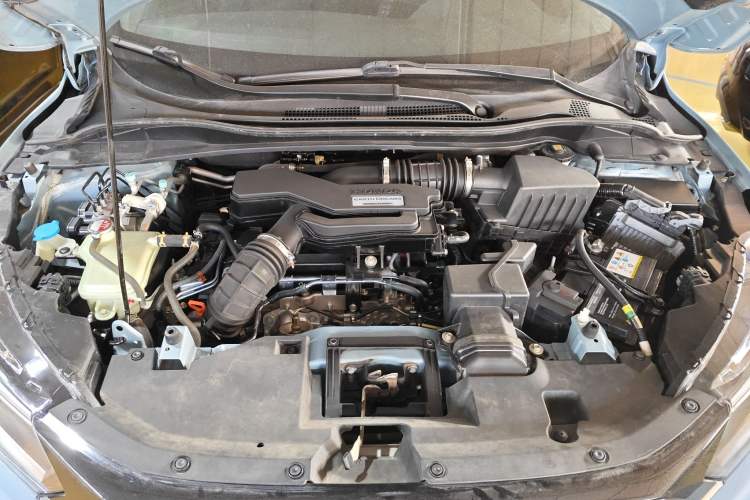 Used Honda XR-V 2019 220TURBO CVT Flagship Version China V Emission Standard Engine Bay