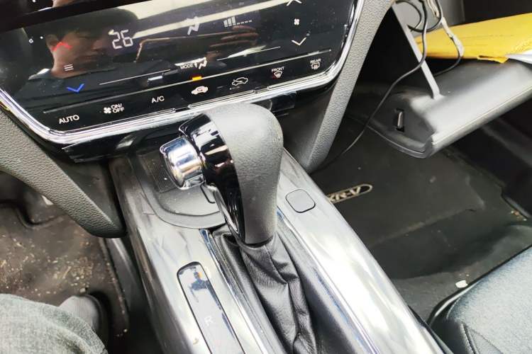 Used Honda XR-V 2019 220TURBO CVT Luxury Edition China VI Emission Standard Gear Lever