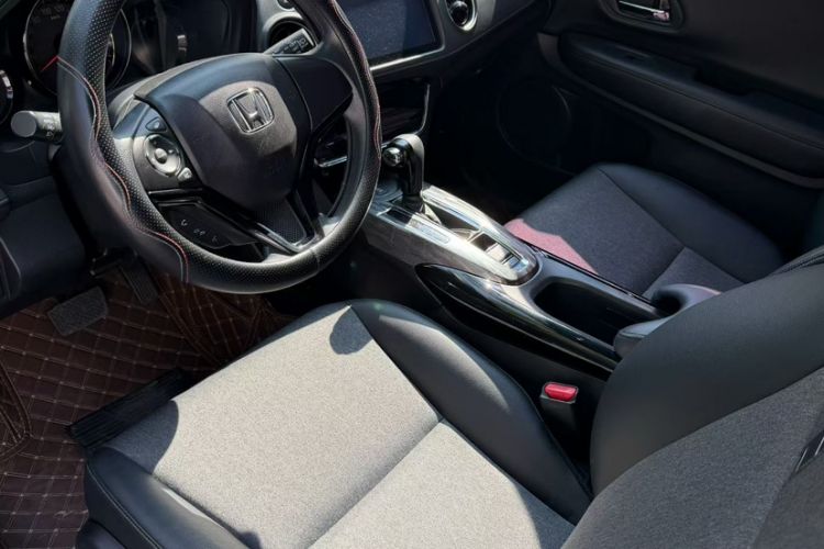 Used Honda XR-V 2019 220TURBO CVT Luxury Edition China V Emission Standard Interior 2