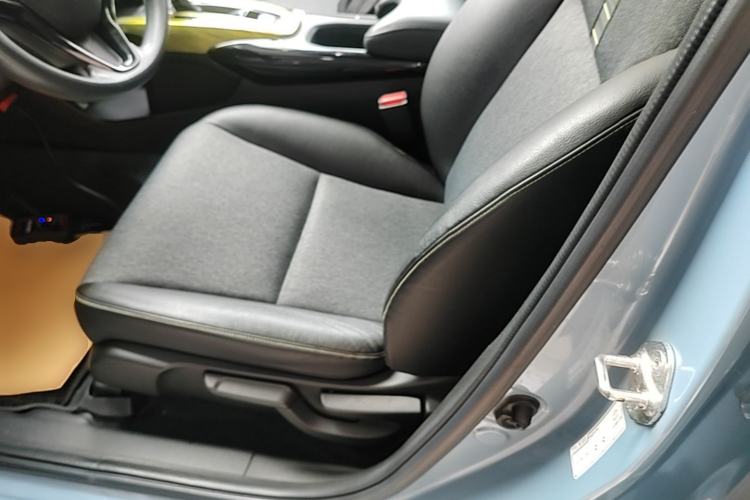 Used Honda XR-V 2019 220TURBO CVT Luxury Edition China VI Emission Standard Left Front Seat
