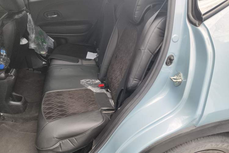 Used Honda XR-V 2019 220TURBO CVT Luxury Edition China VI Emission Standard Left Rear Seat
