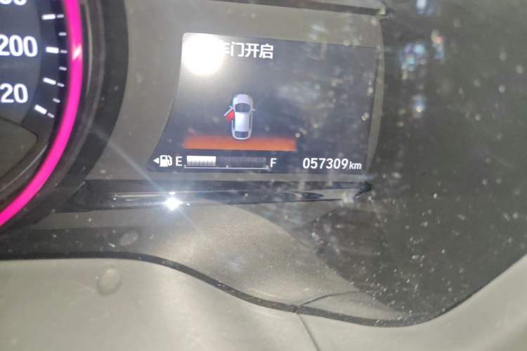 Used Honda XR-V 2019 220TURBO CVT Flagship Edition China VI Odometer Close Up